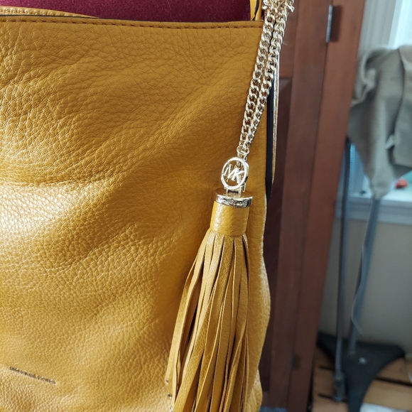 Michael Kors Brooklyn - Picture 2 of 16